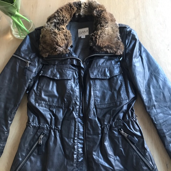 SAM. Jacket/vest, short, real rabbit fur collar - Picture 2 of 8